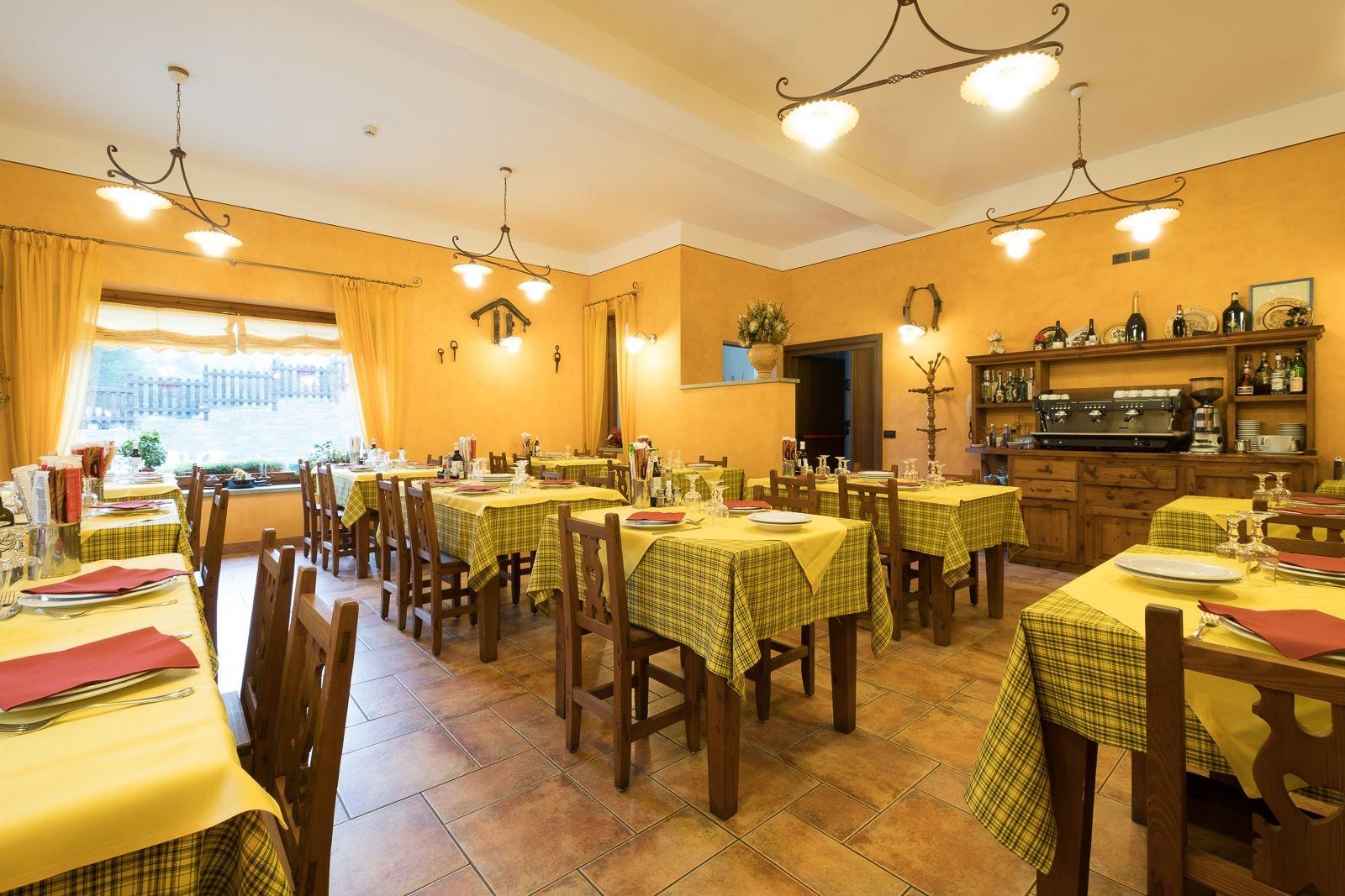 Hotel Villa Plinia ปราเจลาโต ภายนอก รูปภาพ