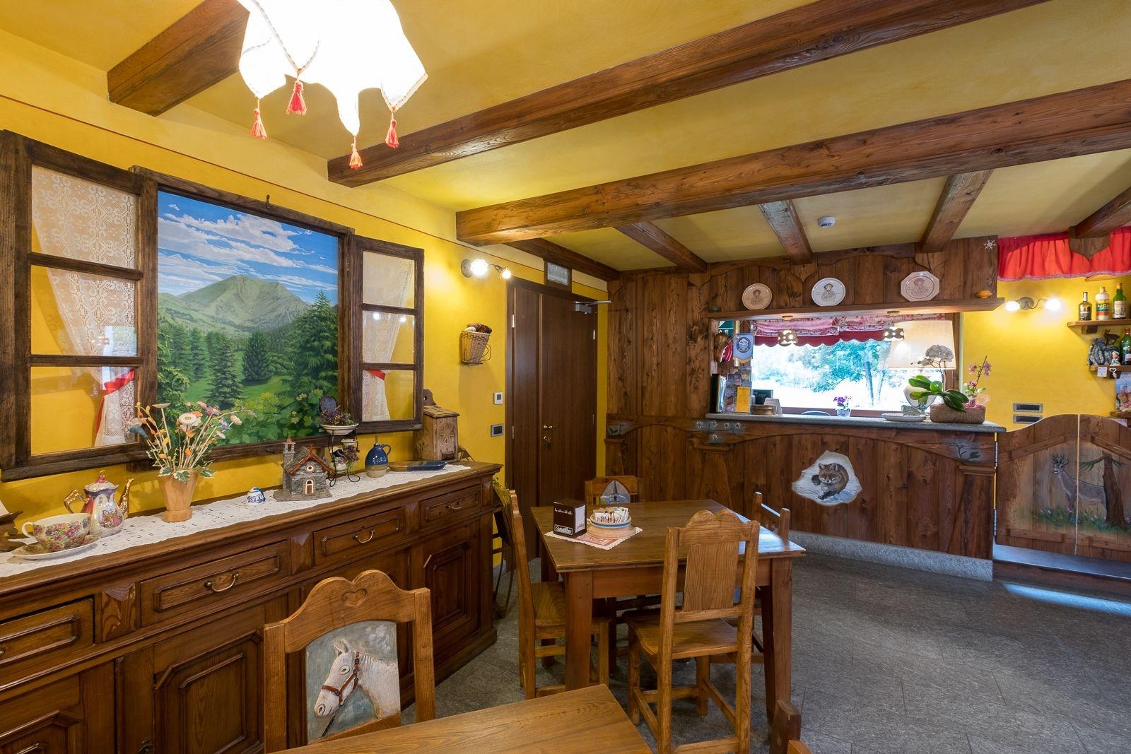 Hotel Villa Plinia ปราเจลาโต ภายนอก รูปภาพ