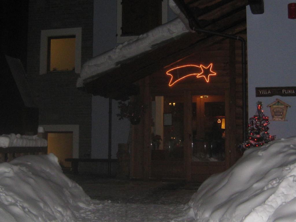 Hotel Villa Plinia ปราเจลาโต ภายนอก รูปภาพ